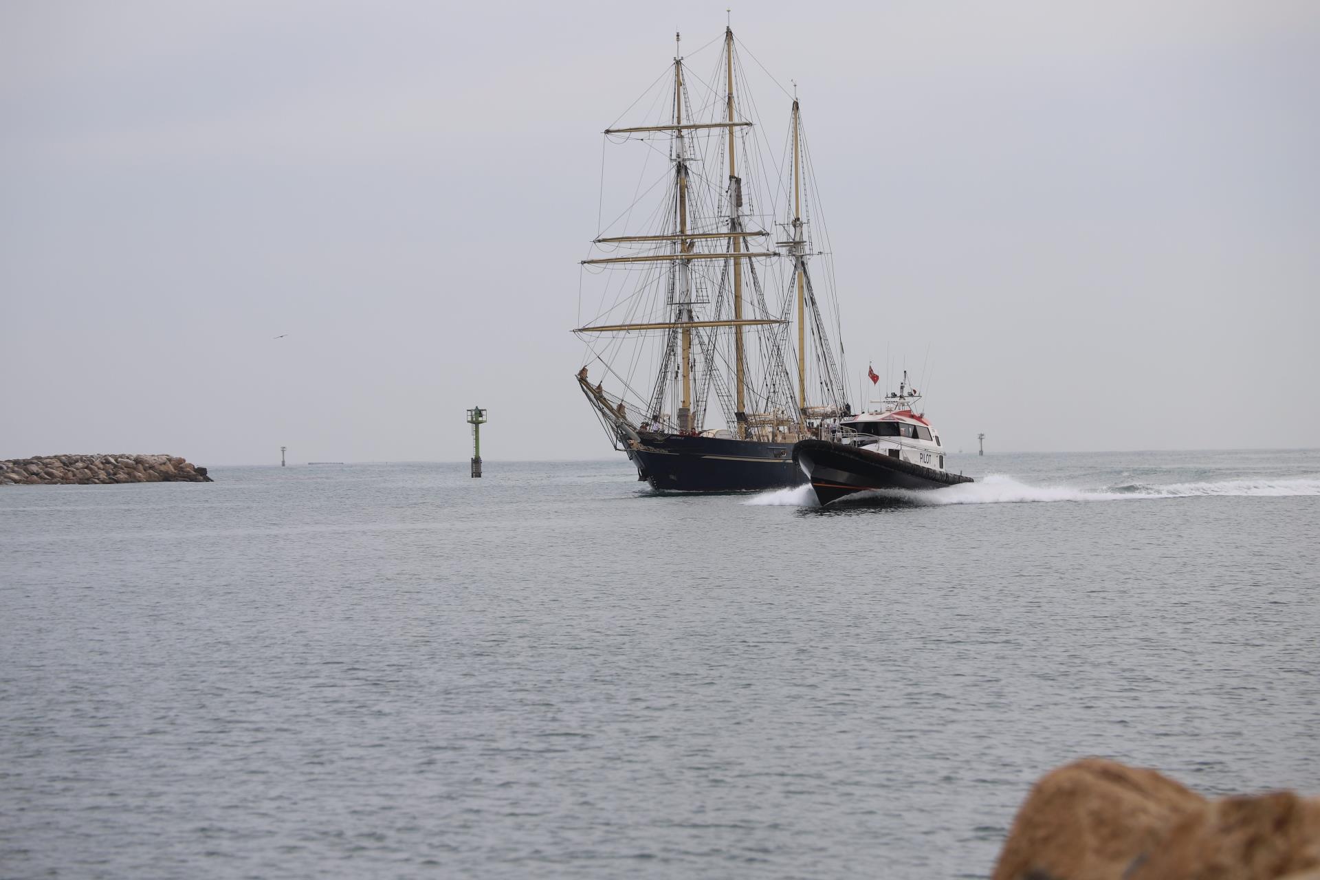 The STS Leeuwin II